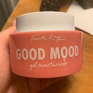 Good Mood Gel Moisturizer by Fourth Ray Beauty